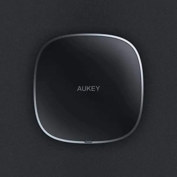شارژر بی سیم آکی مدل LC-C6 | مشکی AUKEY