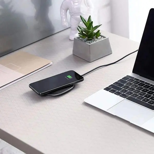 شارژر بی سیم آکی مدل LC-C6 | مشکی AUKEY
