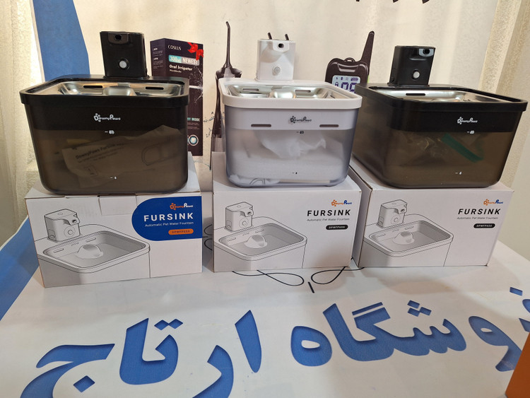 آبخوری گربه بیسیم DownyPaws، آبخوری ۲.۵ لیتری برای گربهها با حسگر حرکت، آبخوری گربه باتریدار، 3000 میلیآمپر ساعت، پمپ آب بیصدا و سینی استیل ضد زنگ برای گربهها، مشکی