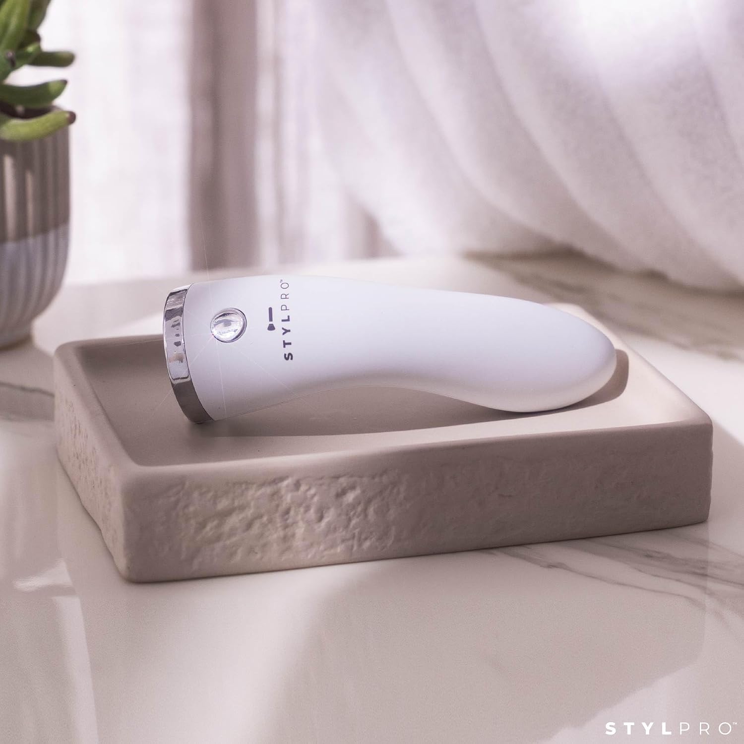 دستگاه نوردرمانی LED پوست STYLPRO Mini Magic Wand مدل آبی، قرمز و مادون قرمز برای درمان جوش و جوانسازی پوست